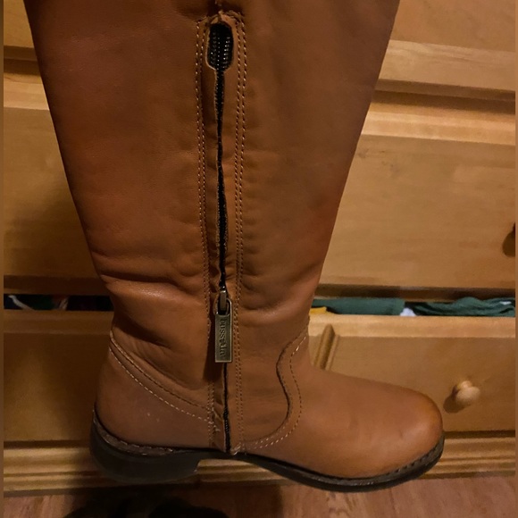 Bussula Leather Boots - Picture 4 of 10